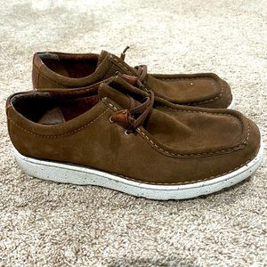 Men’s Justin shoes